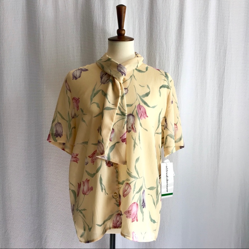 🆕 VINTAGE ALFRED DUNNER Floral Tie Collar Blouse